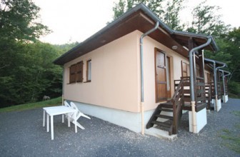 Domaine du Val de Cère, Gîte dans le Cantal